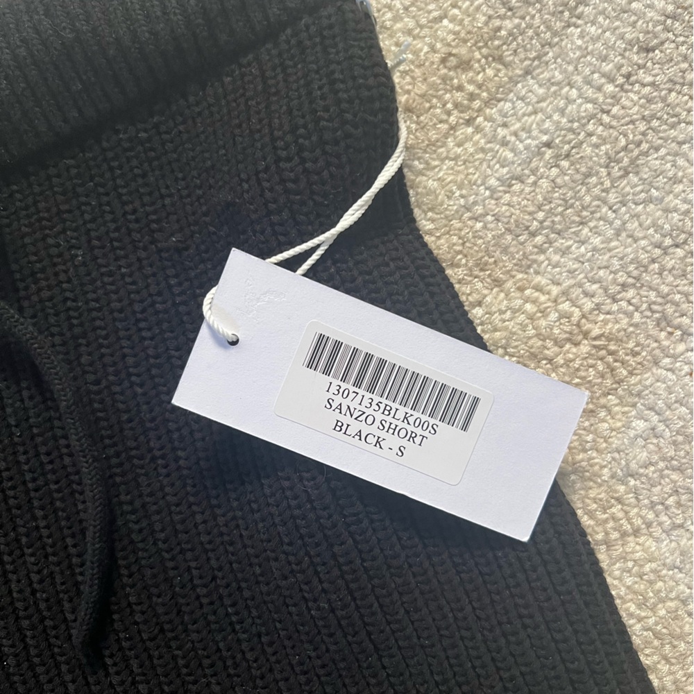 Reformation Black Knit Shorts - Picture 2 of 3